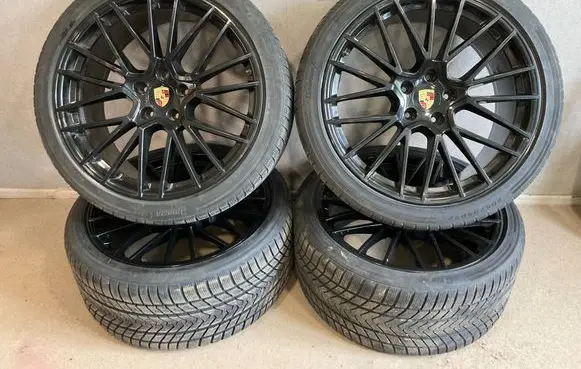 Porsche Cayenne (9Y0 9Y3) R22 alloy rim 9Y3601025AL 9Y3601025AH