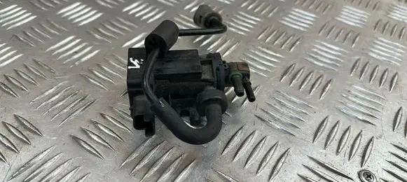 Citroen C4 Cactus Turbo solenoid valve 9807396180