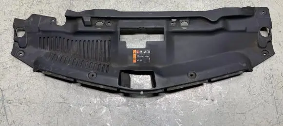 Opel Mokka Radiator trim 95079808