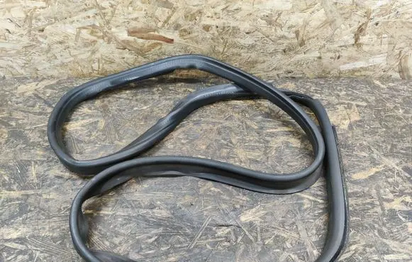 Mercedes-Benz CL C215 Trunk rubber seal (body) 