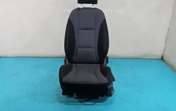 Hyundai i30 Front driver seat IMPRK1545312