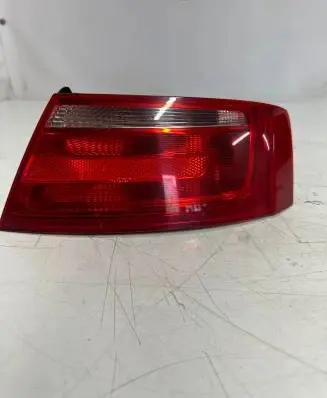 Audi A5 8T 8F Rear/tail lights 8T0945096