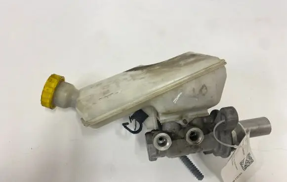 Citroen DS3 Master brake cylinder