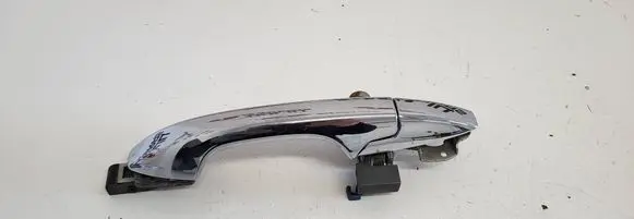 Honda CR-V Front door exterior handle 43922SWA