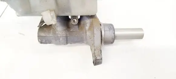 Mitsubishi Lancer X Master brake cylinder
