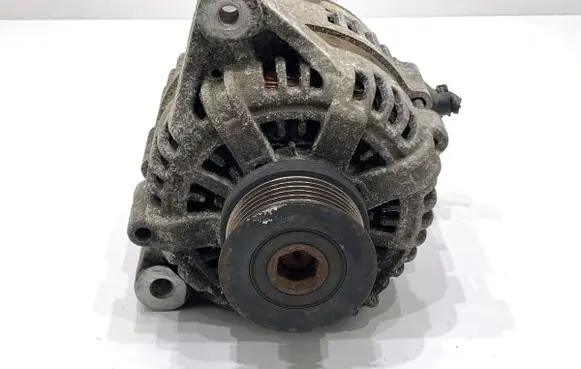 Hyundai Tucson JM Generator/alternator 3730027031