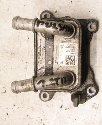 Nissan Pulsar Engine oil radiator 213052032R
