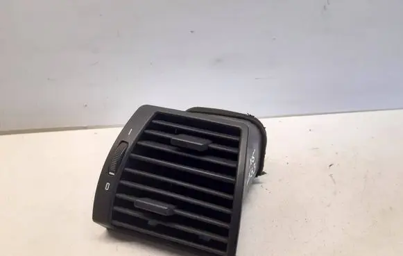 BMW X5 E53 Dash center air vent grill 64228402216