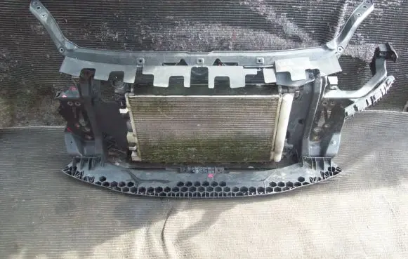 Hyundai i20 (PB PBT) Radiator set 6HF6B1