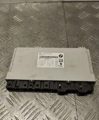 BMW 5 F10 F11 Seat control module 9257100