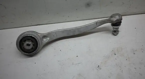 Front lower control arm/wishbone