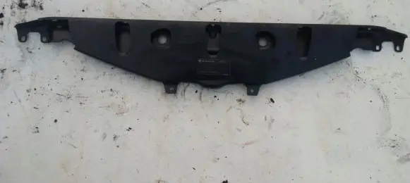BMW 5 F10 F11 Front bodywork piece 8022738