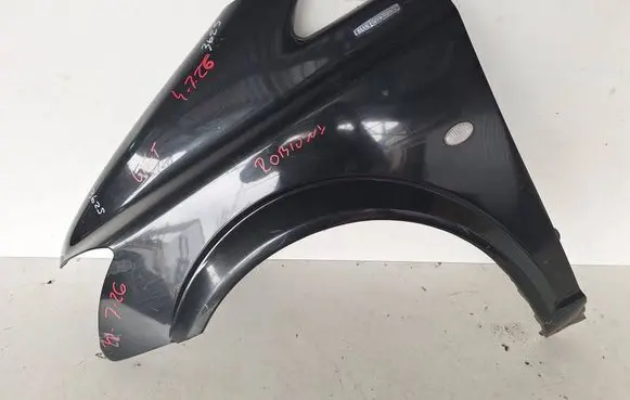 Mercedes-Benz Vito Viano W639 Fender