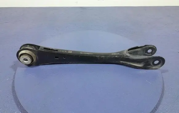 BMW M5 Rear control arm 6893528