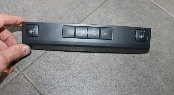 Seat heating switch