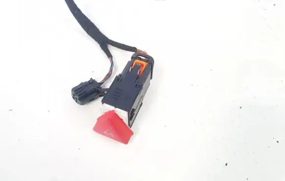 Volkswagen Golf V Hazard light switch 1t0953509