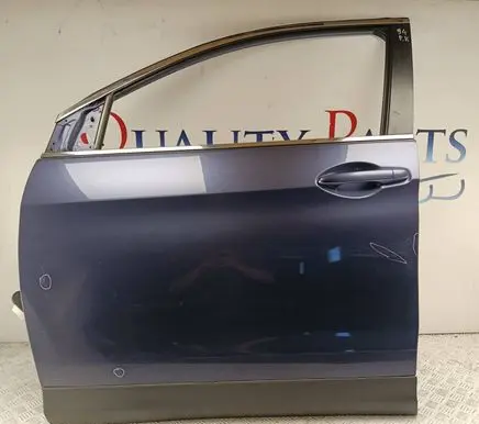 Honda CR-V Front door 