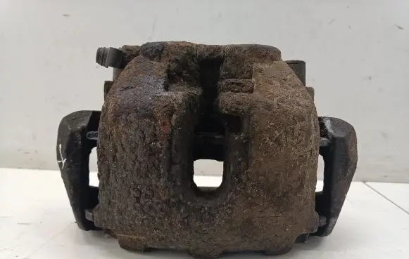 Mercedes-Benz ML W164 Front brake caliper