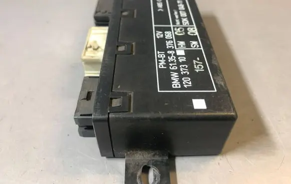BMW 5 E39 Comfort/convenience module 8376068 61358376068 12037310
