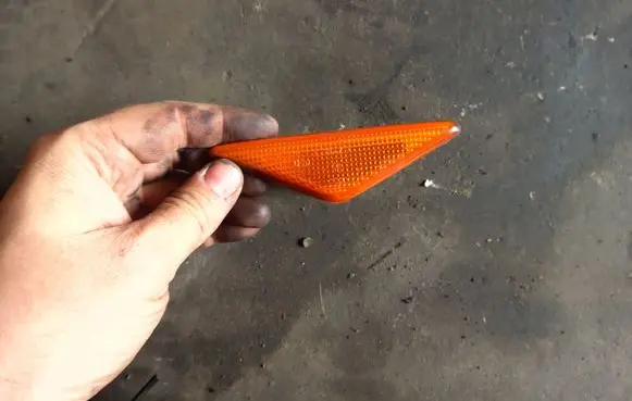Ford Focus Front fender indicator light xs4h3k354a