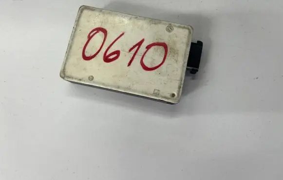 Mercedes-Benz C W205 Distronic sensor radar A0009050610 A0009013001