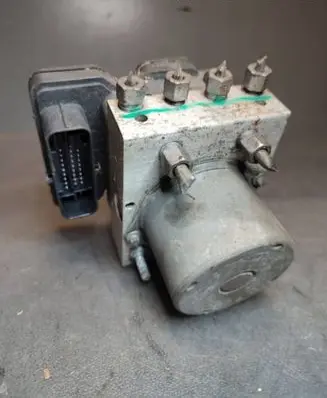 Tesla Model Y ABS Pump 104474500B