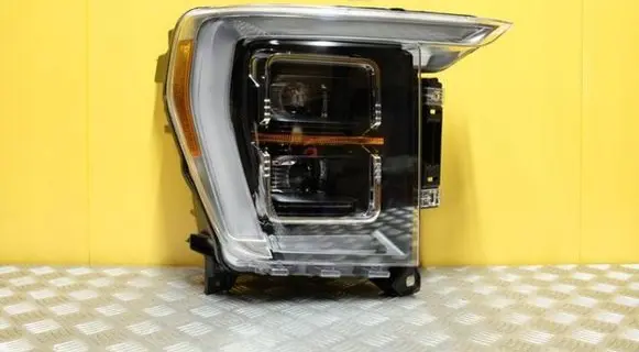 Ford F150 Headlight/headlamp ML34-13E016-D 2728