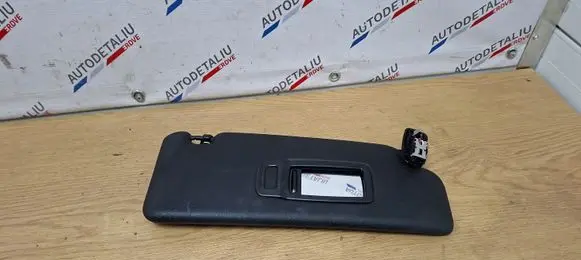 Sun visor