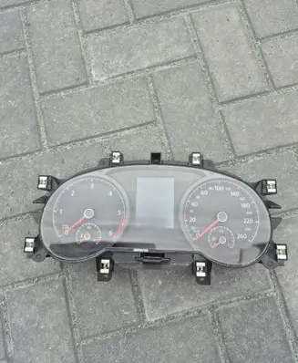 Speedometer (instrument cluster)