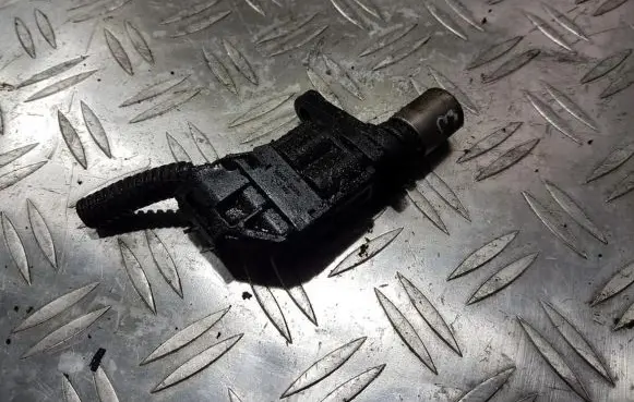 Toyota Yaris Camshaft position sensor