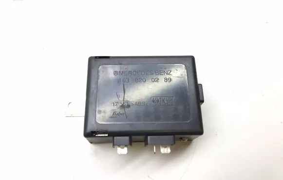 Mercedes-Benz ML W163 Aerial antenna amplifier a1638200289 k3582