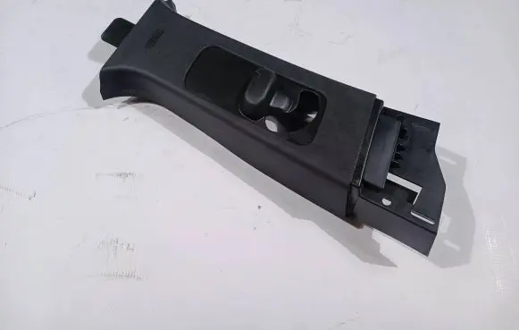Ford Explorer (B) pillar trim (top) BB53-7824396-AU