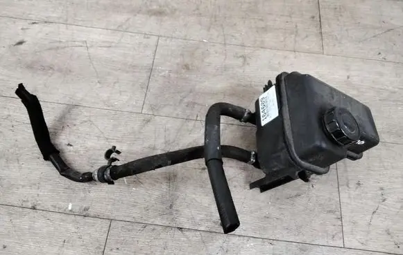 Citroen C5 Power steering fluid tank/reservoir 