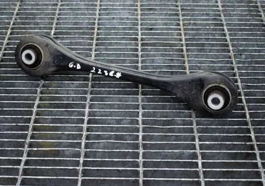 Volkswagen PASSAT B8 Rear upper control arm/wishbone 5Q0501529C