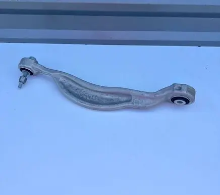 Porsche Cayenne (9Y0 9Y3) Rear suspension control arm 9Y0501531
