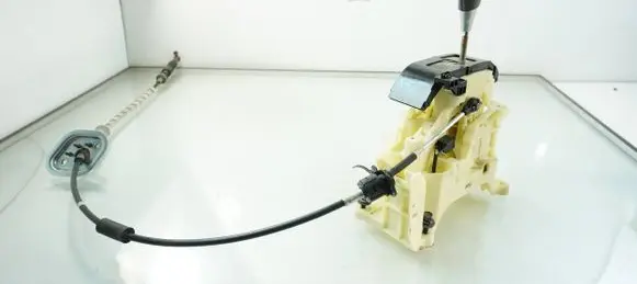 Hyundai ix 55 Gear shifter/selector 46700-3JXXX