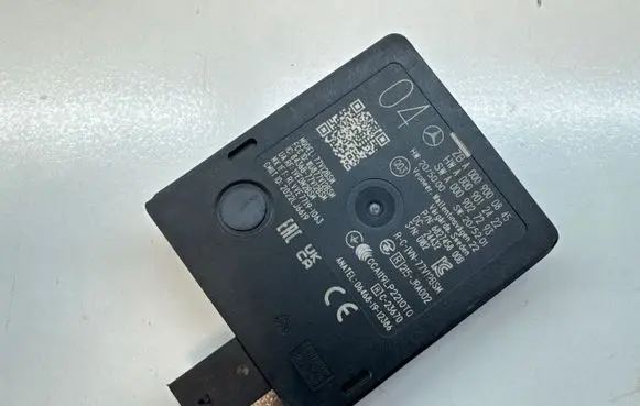 Mercedes-Benz C W205 Distronic sensor radar A0009000845 A0009012422