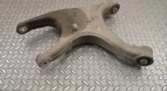 Porsche Macan (95B) Rear upper control arm/wishbone 8R0505312F