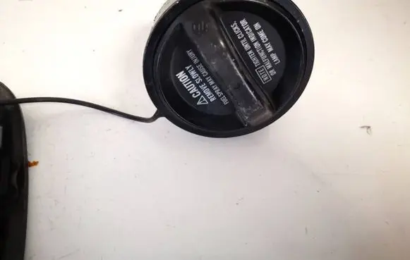 Fuel tank filler cap