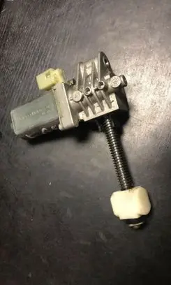BMW 7 E65 E66 Seat adjustment motor 8316628