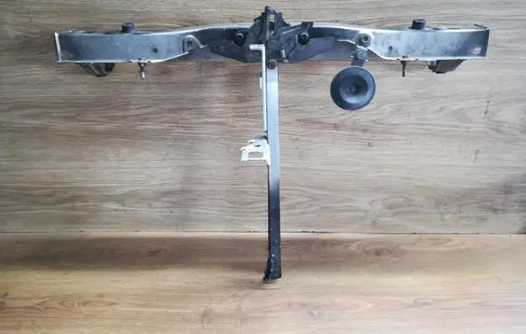 Toyota Corolla Verso AR10 Top upper radiator support slam panel 