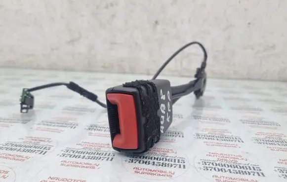Audi A4 S4 B8 8K Front seatbelt buckle 8K0857755D