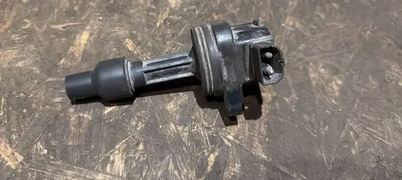 Volvo S40, V40 High voltage ignition coil 1275602