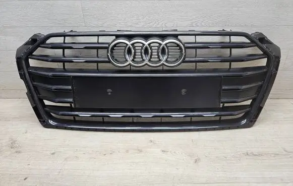 Audi A5 Front bumper upper radiator grill 8W6853651R