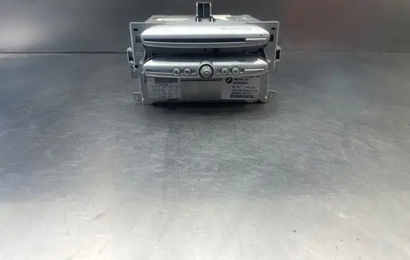 Mini One - Cooper Coupe R56 Radio/CD/DVD/GPS head unit 9170730 10878810 BA500071021472