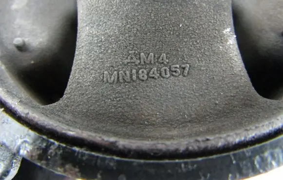 Mitsubishi Outlander Engine mount bracket MN184057