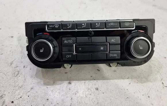 Volkswagen PASSAT CC Climate control unit 5K0907044BT SW0709 5HB00974641