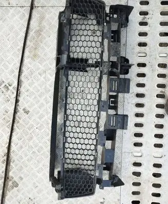 Dacia Logan II Front bumper lower grill 622540565R