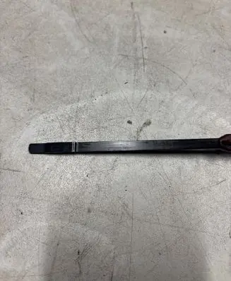 Volkswagen PASSAT B5.5 Oil level dip stick 19752624