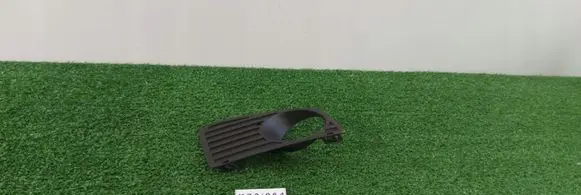 Mercedes-Benz Sprinter W906 Front fog light trim/grill 9068850353
